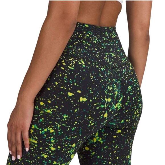 Lululemon Base Pace High Rise Tight 25" | Sparks Fly (Black/Green) Size 2 - Picture 14 of 14